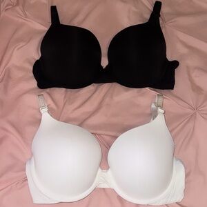 Victoria’s Secret Push-Up Perfect Shape Smooth Bra 34D